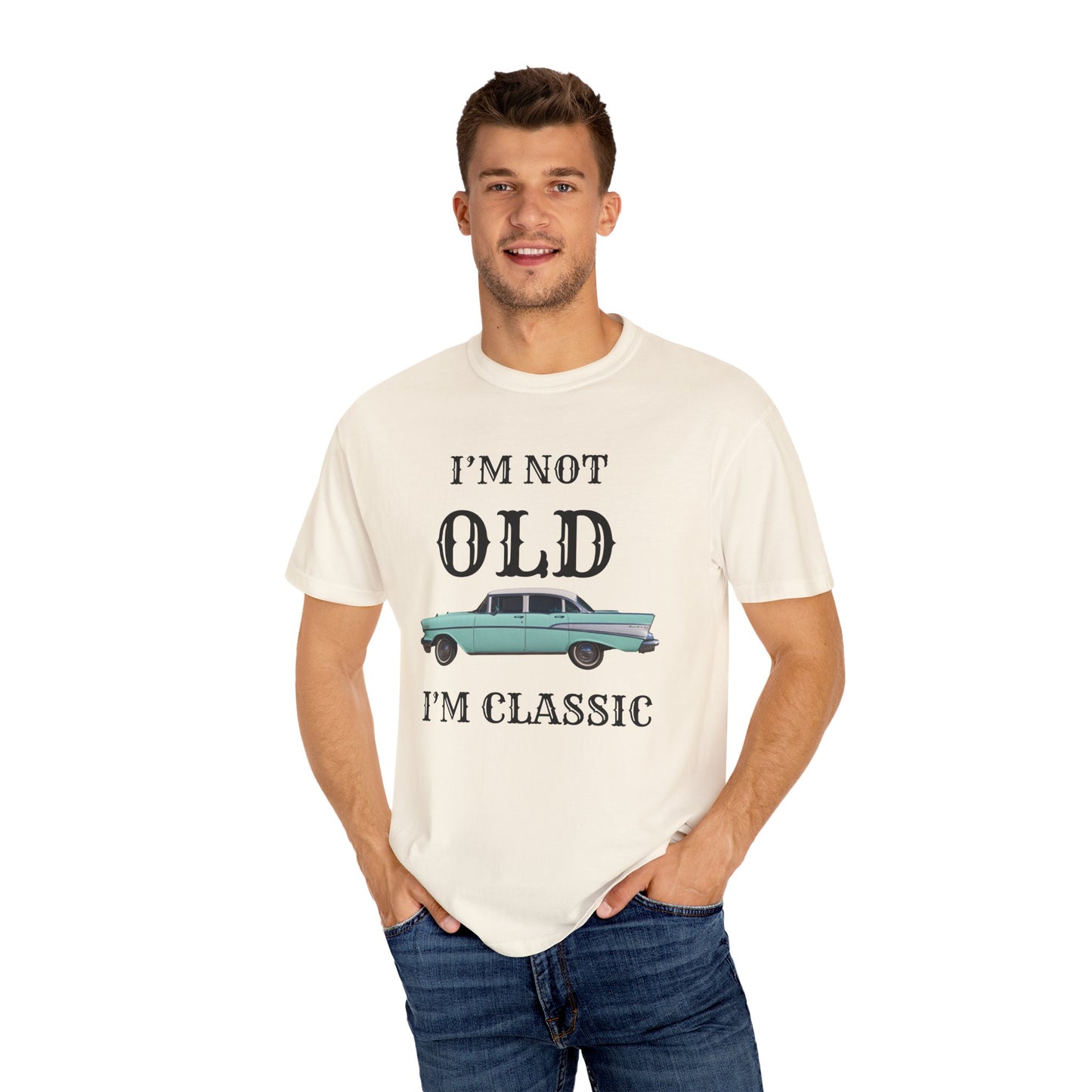 UNISEX VINTAGE CAR TSHIRT | I'm Not Old, I'm Classic | Perfect Gift for Car Lovers, Retro Lovers, Birthdays, Casual Wear