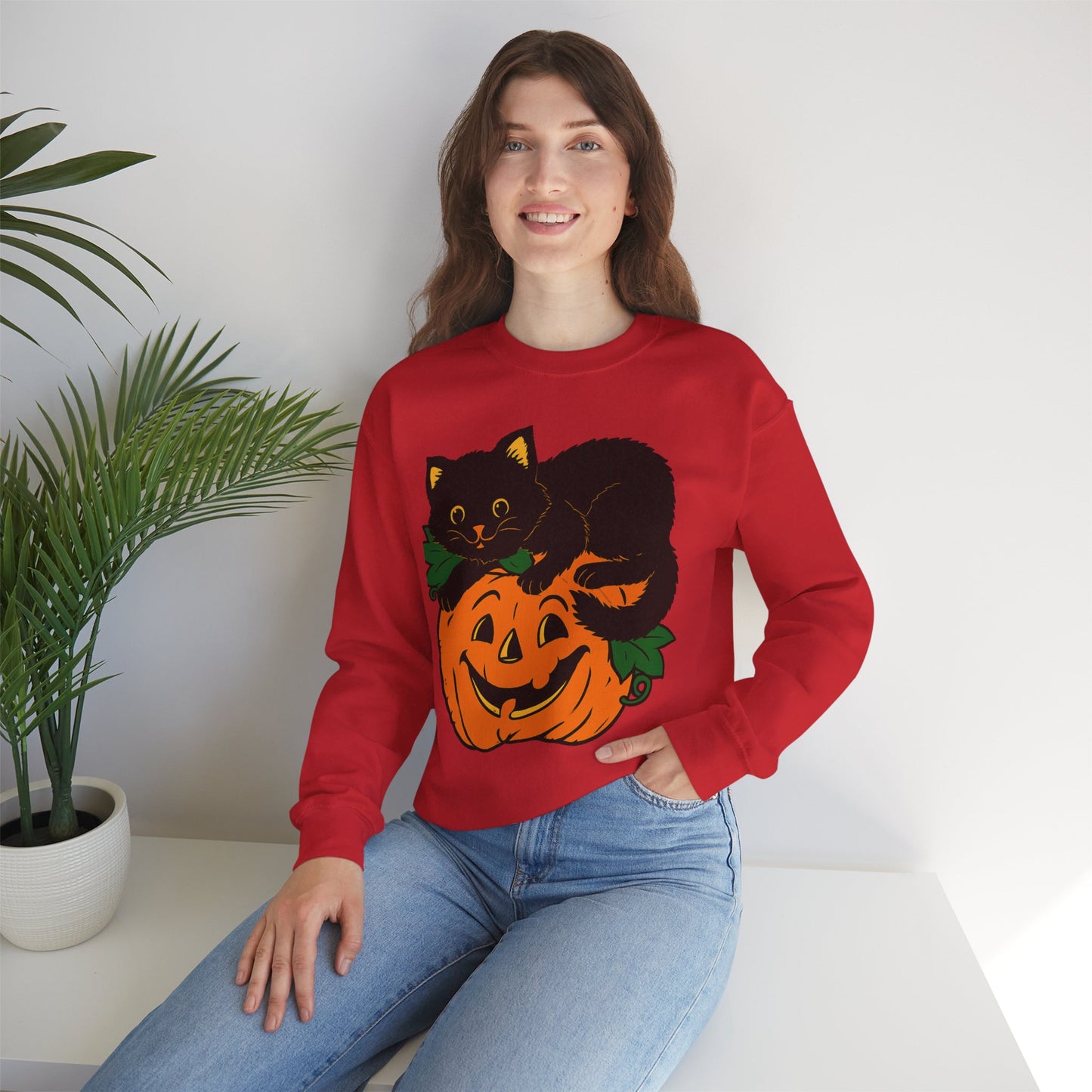 HALLOWEEN CAT ON PUMPKIN SWEATSHIRT Unisex Heavy Blend™ Crewneck Sweatshirt