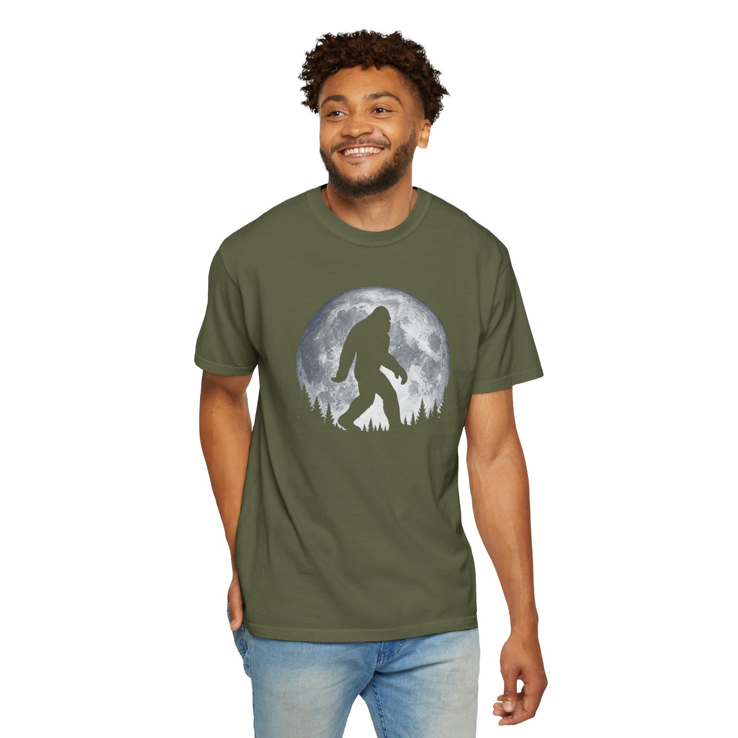 BIG FOOTNIGHT STROLL COLLEGE TSHIRT SASQUATCH  Cool Full Moon & Trees
