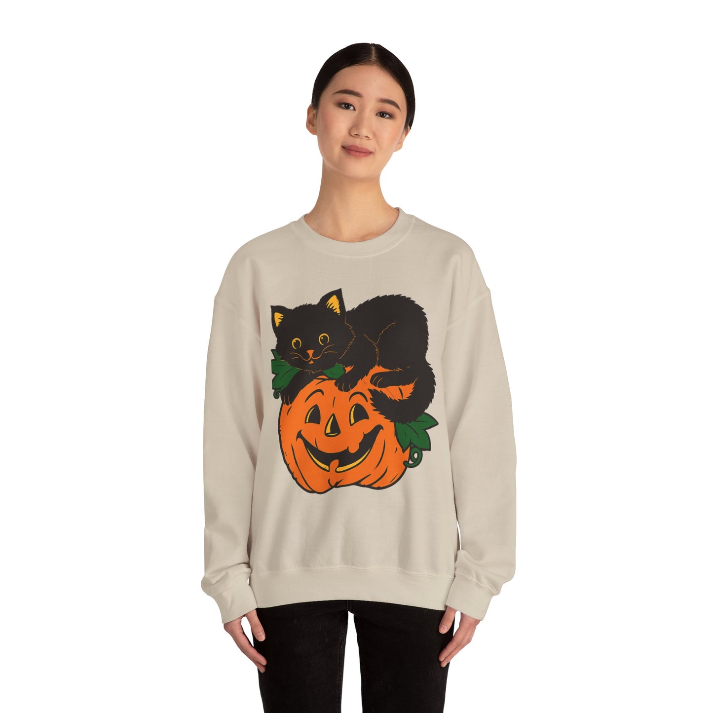 HALLOWEEN CAT ON PUMPKIN SWEATSHIRT Unisex Heavy Blend™ Crewneck Sweatshirt