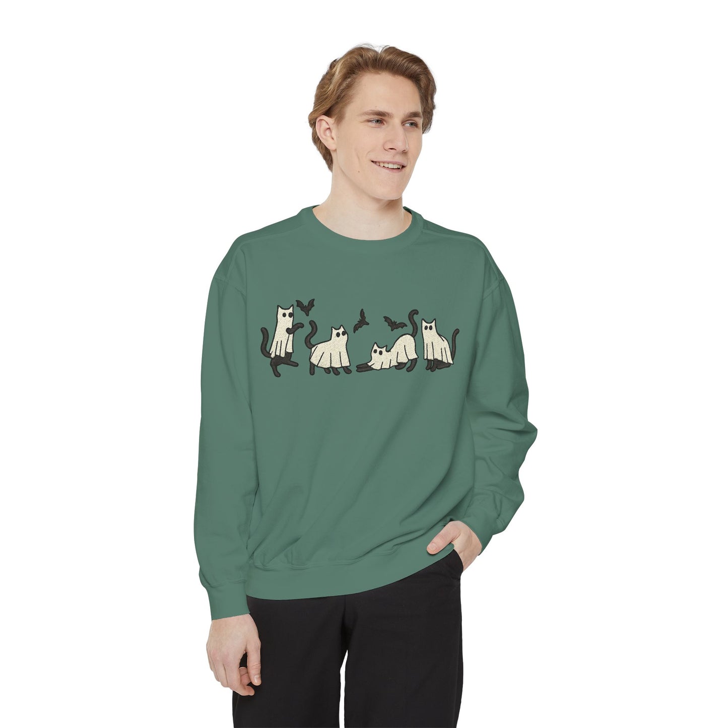 HALLOWEEN  GHOST CAT SWEATSHIRT Unisex Garment-Dyed Sweatshirt